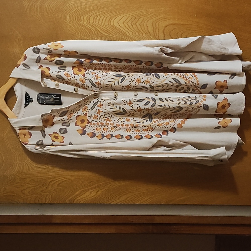 Button Tunic - Picture 5 of 15